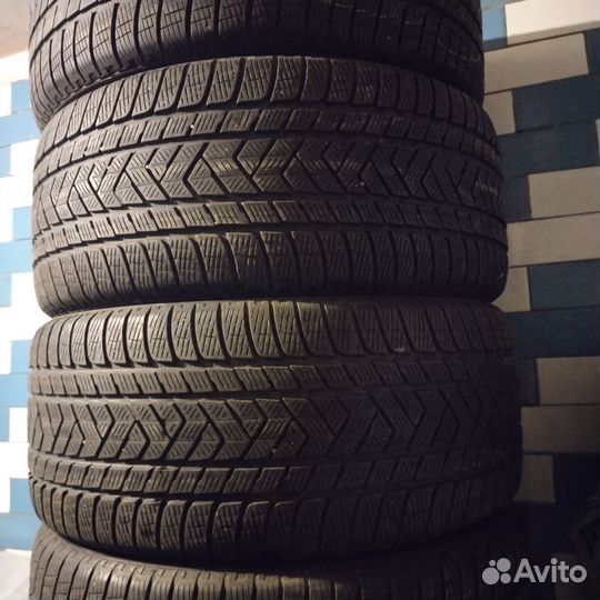 Pirelli Scorpion Winter 305/35 R21 и 275/40 R21