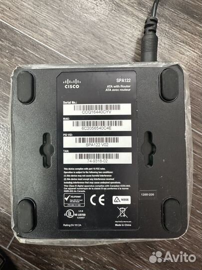 Адаптер для VoIP-телефонии Cisco SPA122