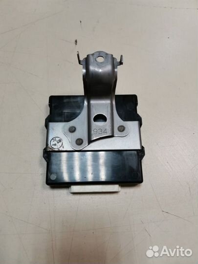 Блок управления пневмоподвеской Lexus Rx AGL10 3.5