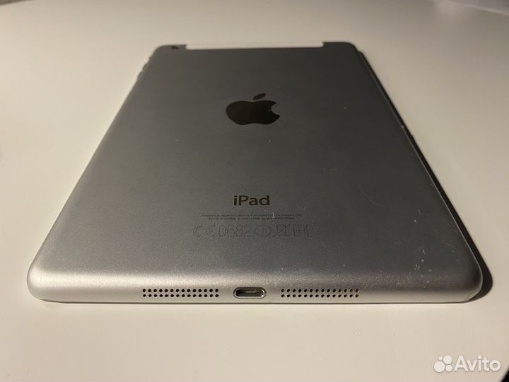 iPad mini 2 на 32 gb wi-if + сим