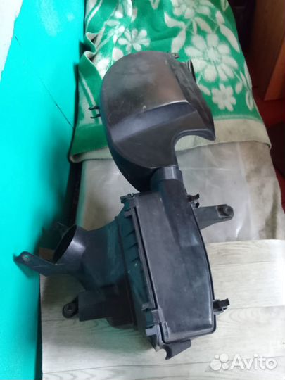 Корпус воздушного фильтра toyota