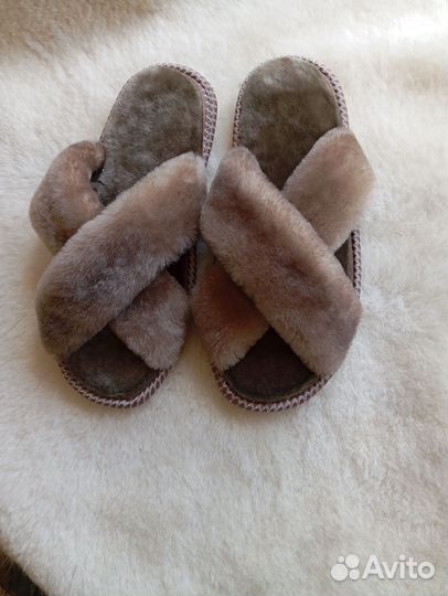 Домашняя обувь, женские и мужские тапочки