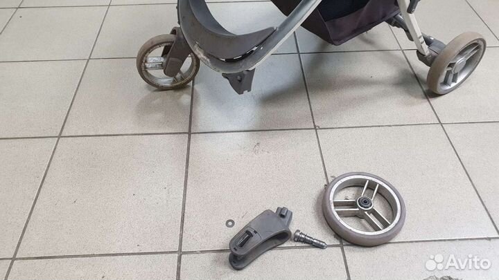 Коляска Eleganza ремонт колеса детской коляски