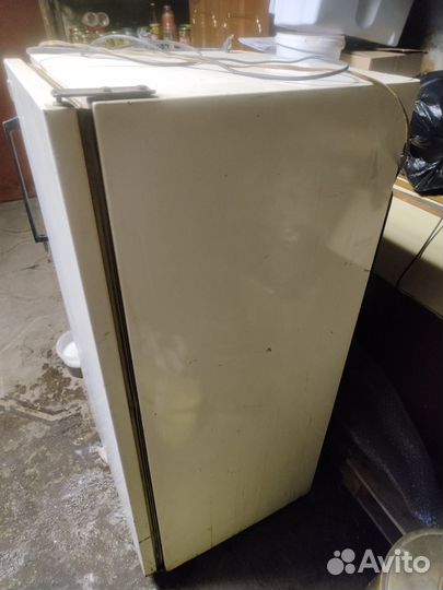 Холодильник бу