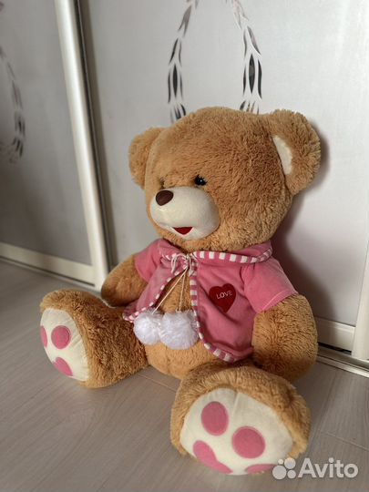 Плюшевый медведь