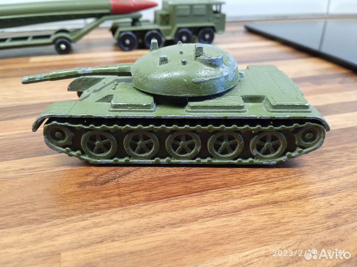 Модель танка Т-54 (редкая- клеймо 