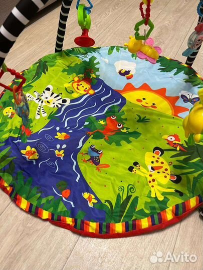 Развивающий коврик