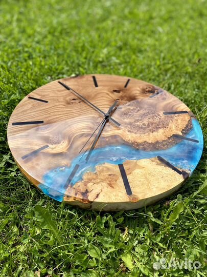 Часы настенные интерьерные