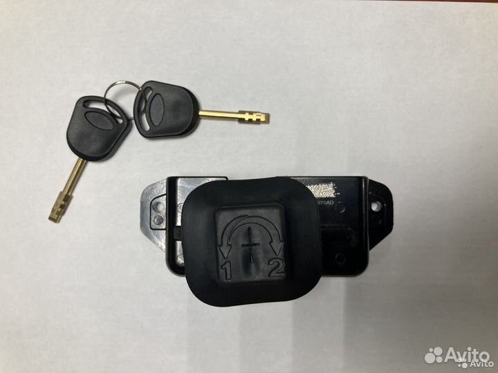 Личинка замка капота на Форд Транзит Ford Transit