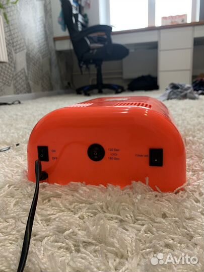 Уф лампа для ногтей