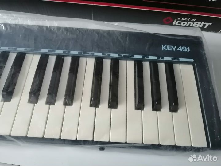 Axelvox KEY49j USB
