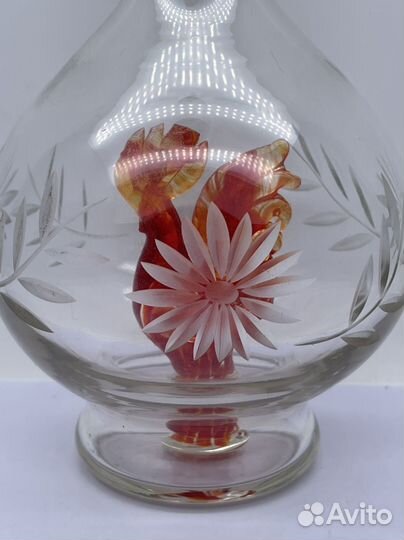 Графин СССР с петухом внутри