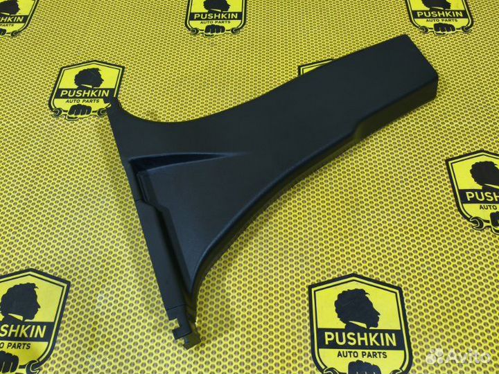 Обшивка стойки центральной нижняя левая Renault