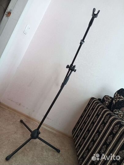 Стойка для микрофона журавль