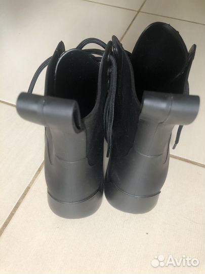 Ботинки резиновые