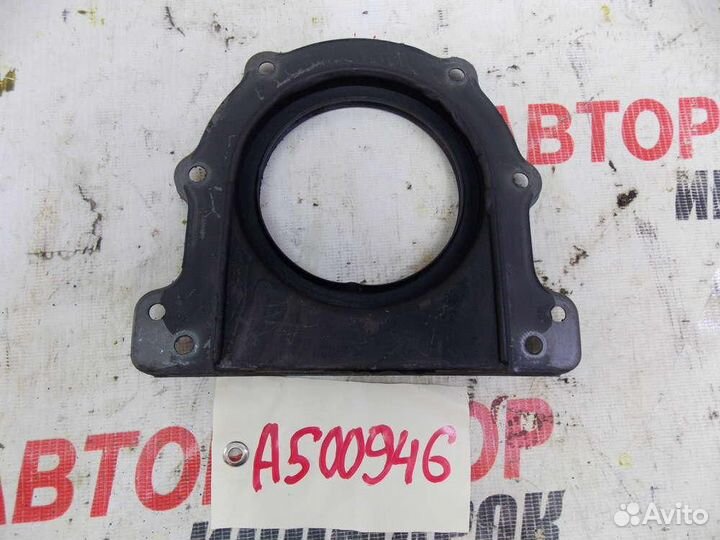 Крышка коленвала задняя для Mitsubishi Colt 6 200