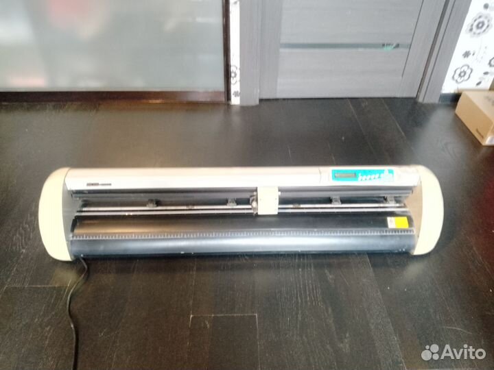 Режущий плоттер list 1100