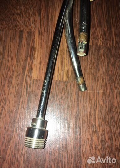 Смеситель с 3 подводками