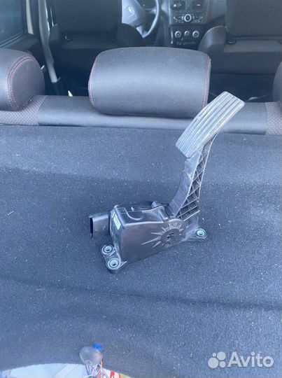 Электронная педаль kalina granta