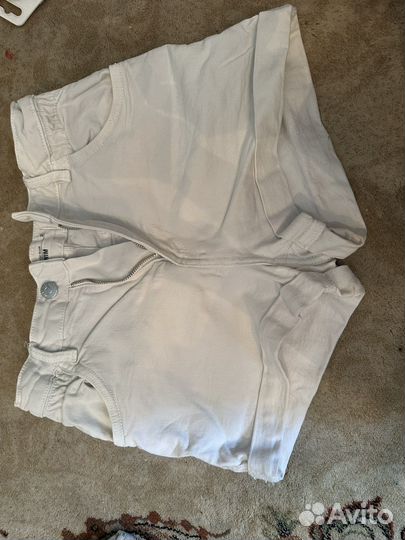 Шорты белые