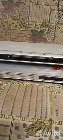 Два DVD плеера