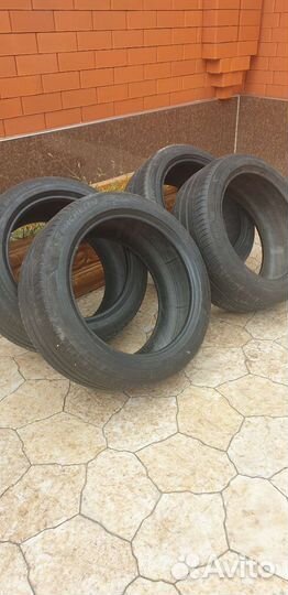 Michelin Radial XSE 245/45 R18 100Y