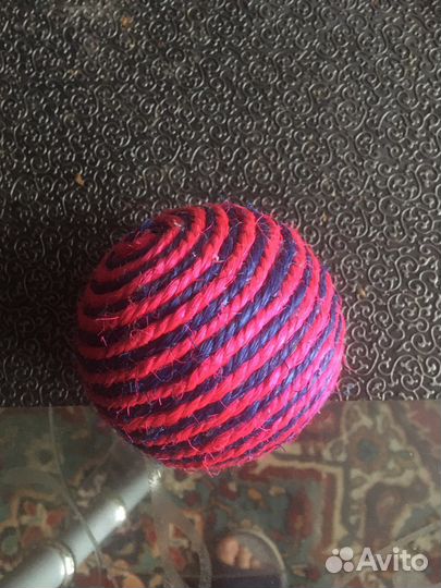 Мячик-когтеточка