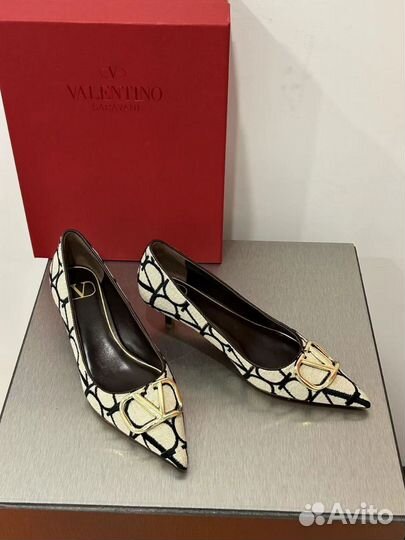 Туфли Valentino