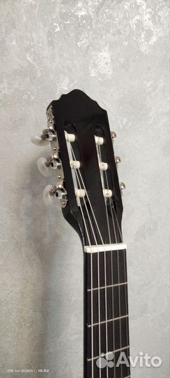 Классическая гитара Veston 4/4