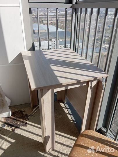 Ванночка для купания и стол