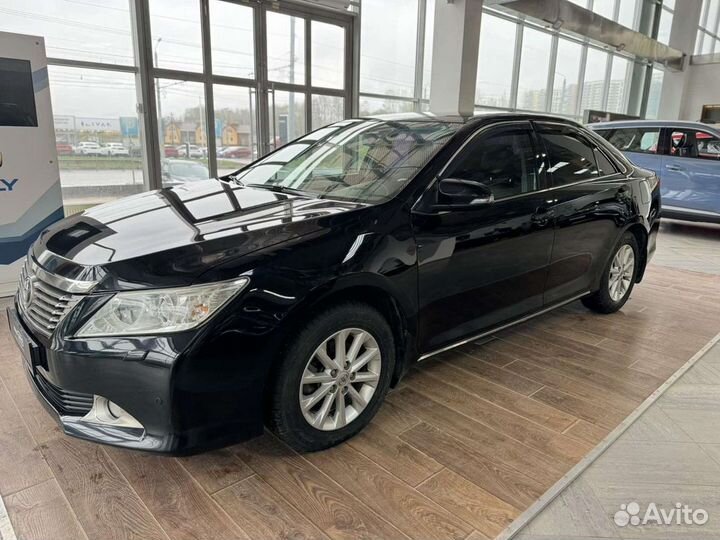 Toyota Camry 2.5 AT, 2011, 120 615 км