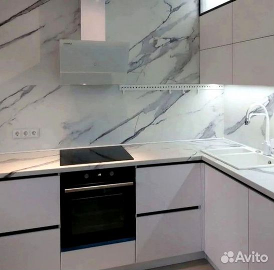 Кухня на заказ. Доставка и сборка