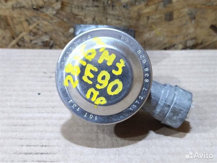 Клапан запорный Bmw M3 E90 4.0 I бензин 2010