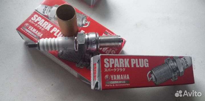 Редчайшая Оригинальная свеча Yamaha NGK CR7E