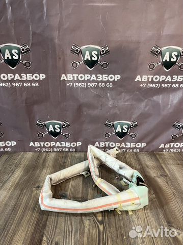 Шторка безопасности правая Kia quoris 3.8