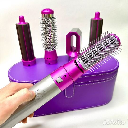 Фен Dyson в кейсе