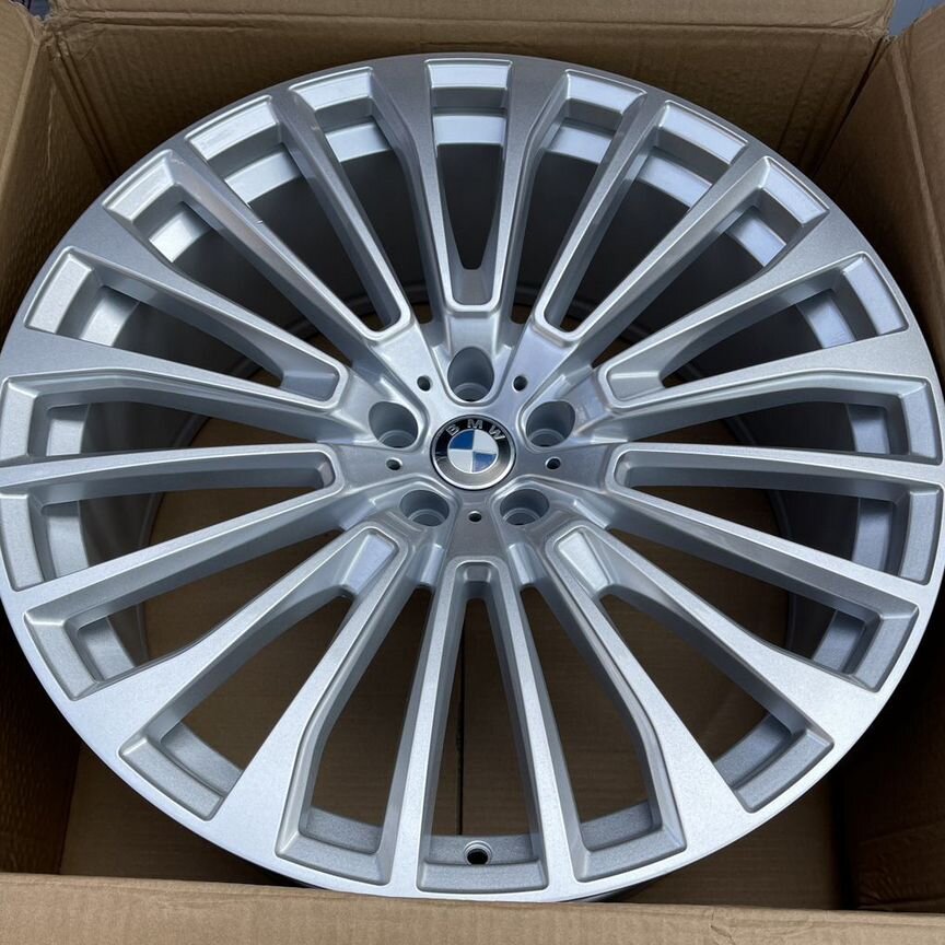 Литые диски BMW 9.5×R22 5×112