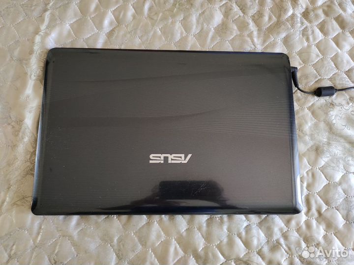 Ноутбук asus A52J