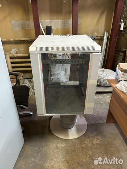 Серверный шкаф 16 юнитов