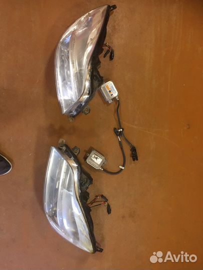 Ксеноновые фары на Опель Инсигния 2012г
