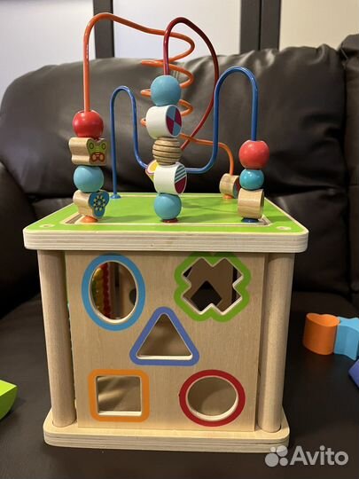 Развивающий куб деревянный