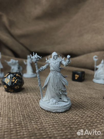 DnD миниатюры (маги)