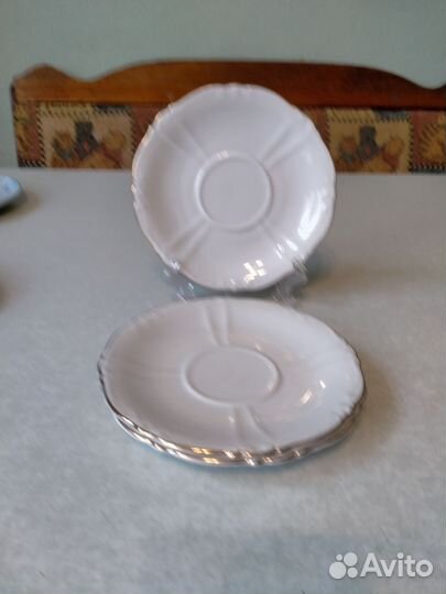 Чайные блюдца фарфоровые ГДР