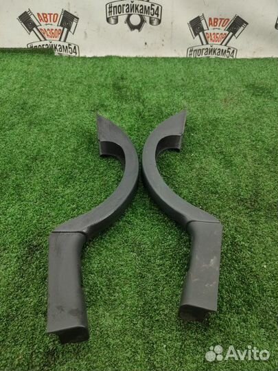 Накладка на петлю багажника Honda Accord CL7 K20Z