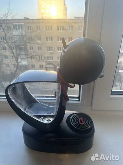 Кофеварка капсульная dolce gusto