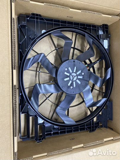 Вентилятор охлаждения радиатора Mercedes G464 G463