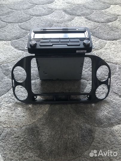 Штатная магнитола для Volkswagen Tiguan