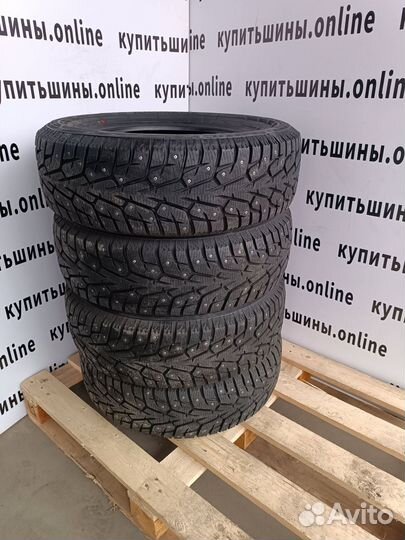 Yokohama Ice Guard Stud IG55 215/60 R16