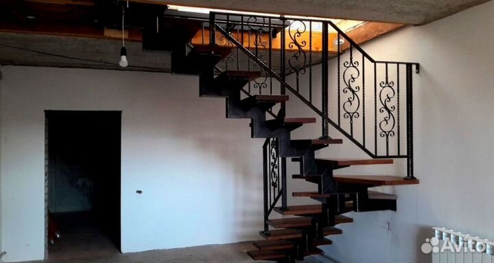 Лестница в дом под ключ