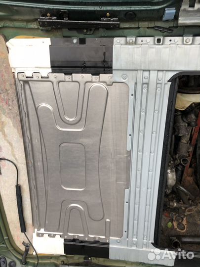 Люк на крышу bmw e46 1999г